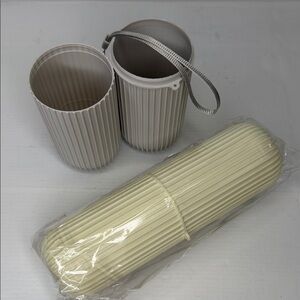 Set of 2 Ribbed Plastic Travel Plastic Storage Containers